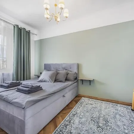 Cozy In The Center Apartament