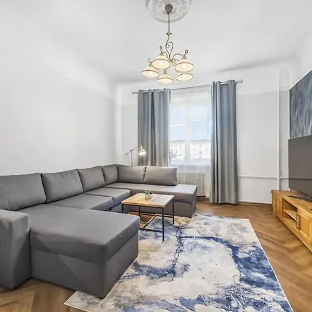 Διαμέρισμα Cozy In The Center *